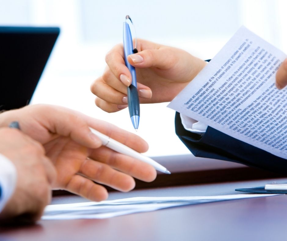 Aditivo contratual x Apostilamento